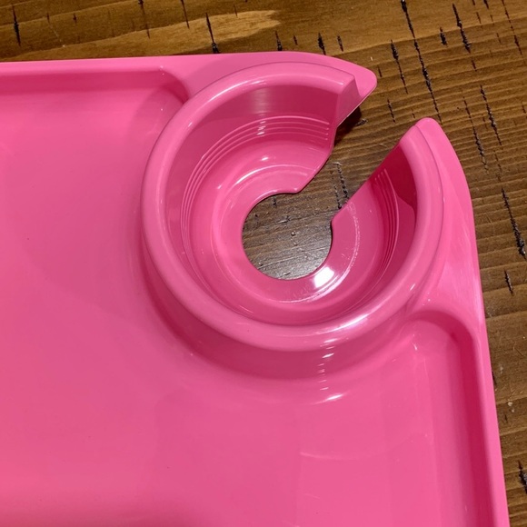 SET OF 6 PLATES AND GLASSES  NEW IN BOX - Picture 10 of 16